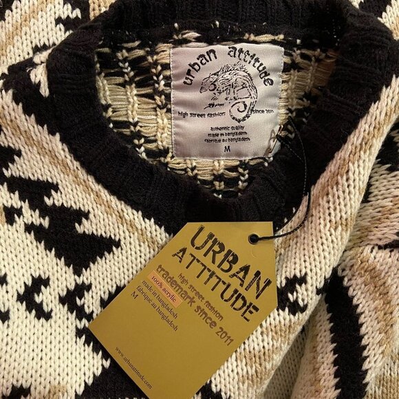 URBAN ATTITUDE Men's Heavy Acrylic Knit Sweater - Size Medium - NWT - Picture 4 of 4